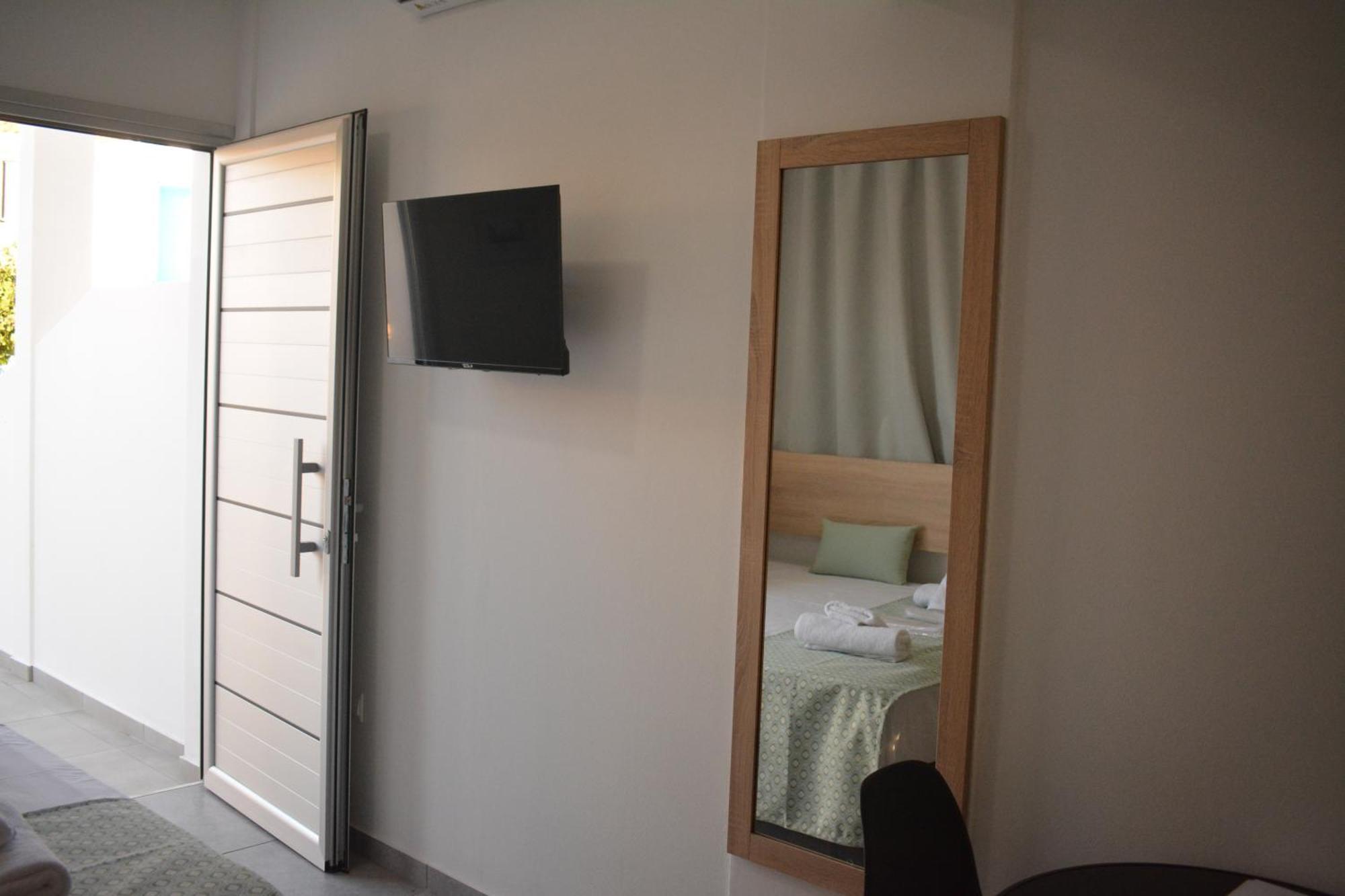 Green Bay Suites Protaras Quarto foto